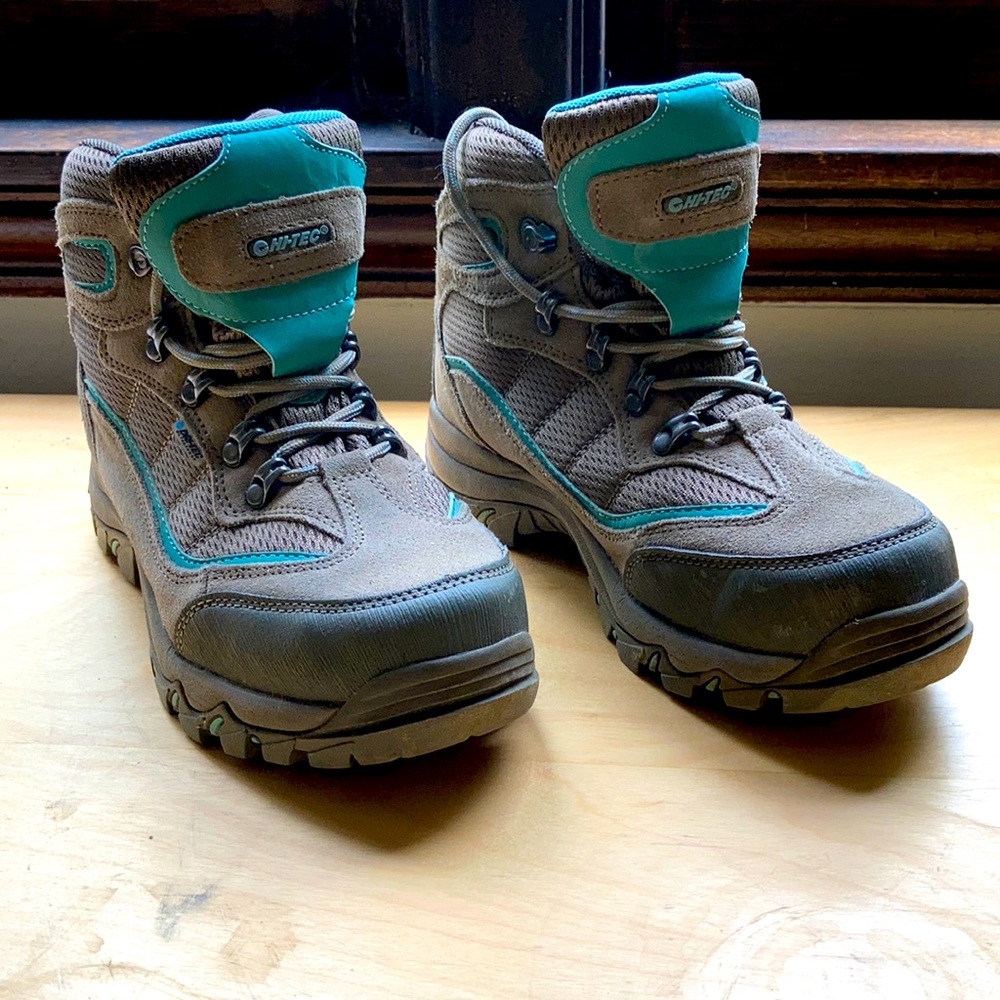 Women’s Hiking Boots